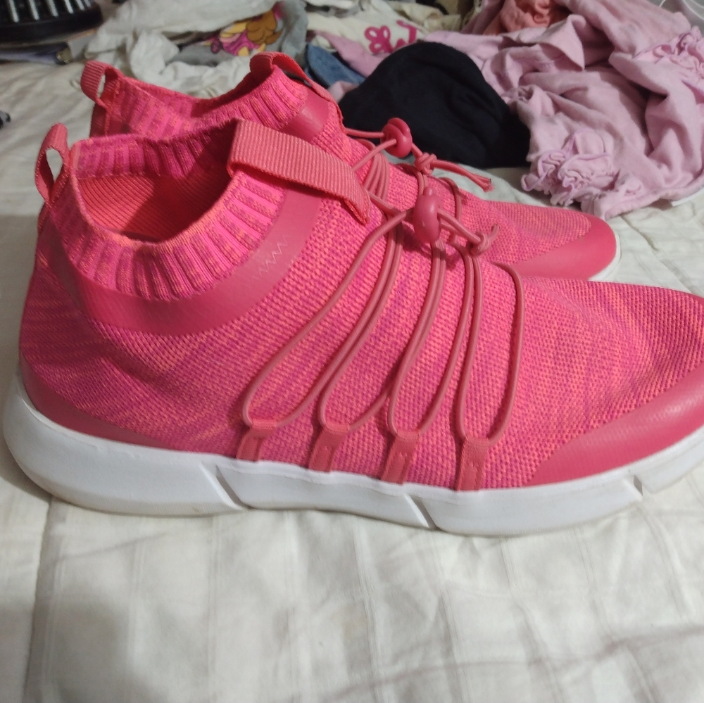 Women's Shoe